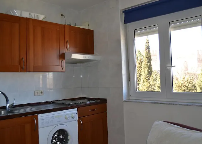 Vut Los Telares Muralla Avila